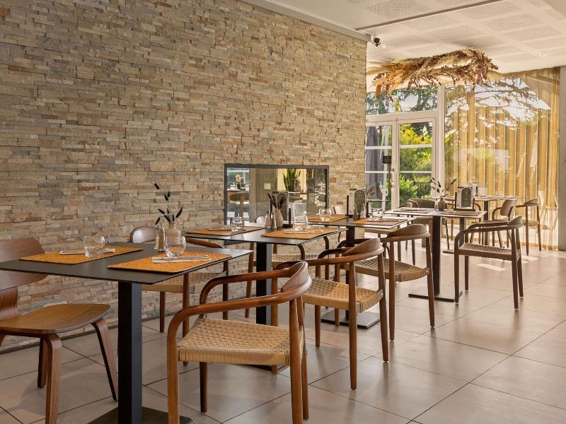 Novotel Pau Pyrenees image