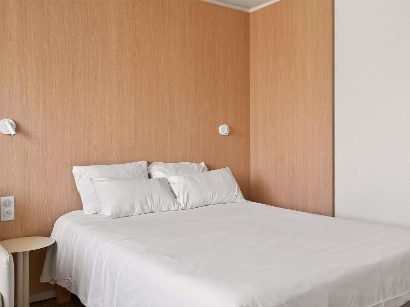 Novotel Pau Pyrenees image