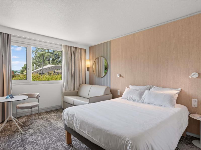 Novotel Pau Pyrenees image