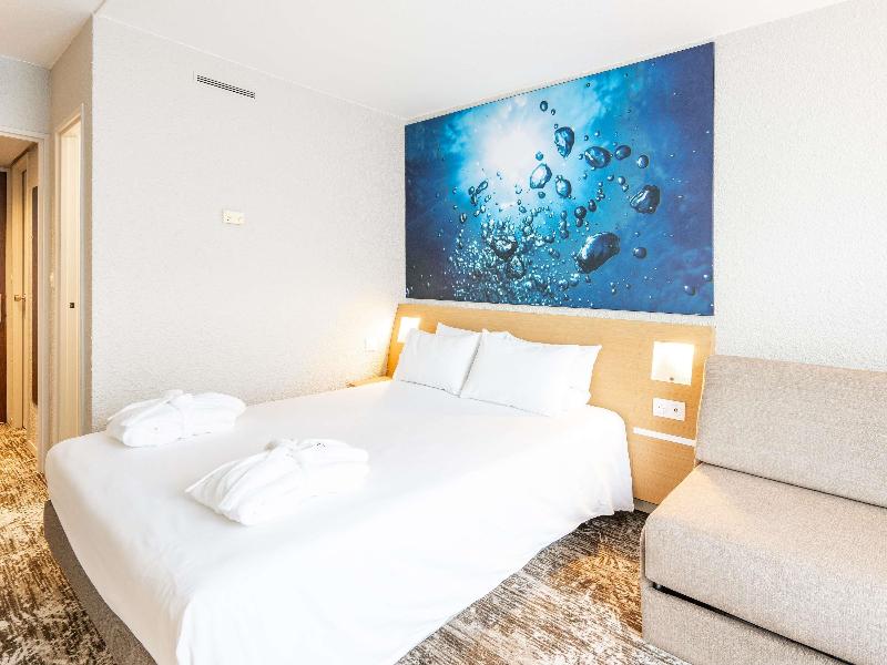 Novotel Grenoble Nord Voreppe image