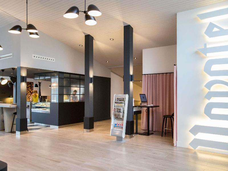 Novotel Lille Aeroport image