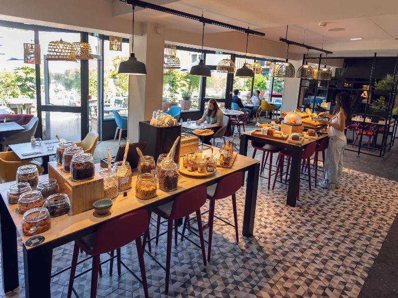 Novotel Rennes Alma image
