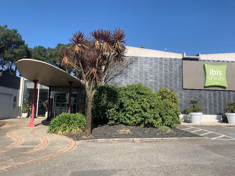 Ibis Styles Lorient Caudan image