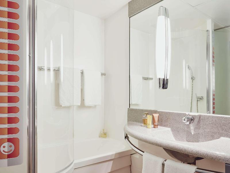 ibis Styles Marseille Provence Airport image