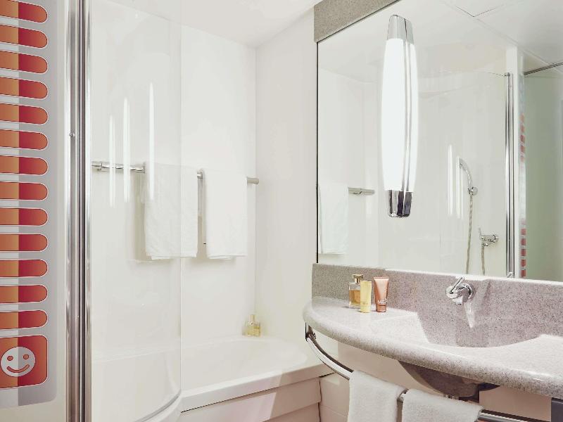 ibis Styles Marseille Provence Airport image