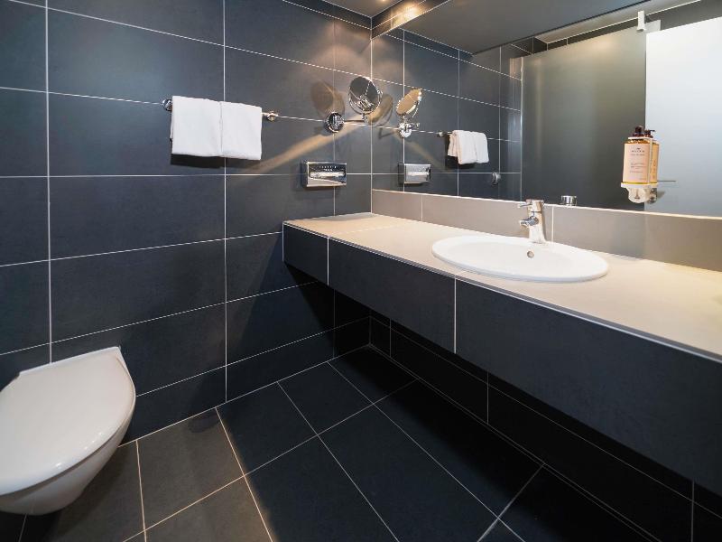 Mercure Bordeaux Lac Hotel image