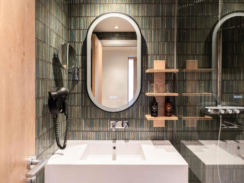 Novotel Paris Les Halles image