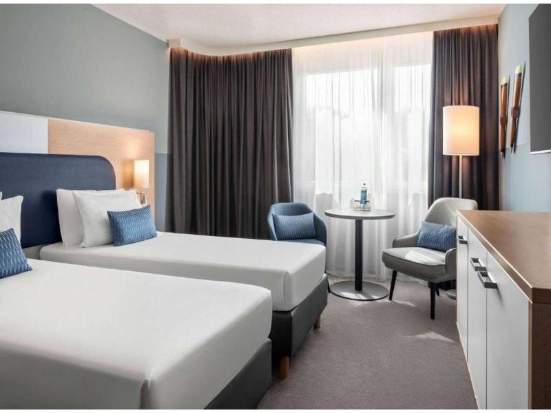 Sunday Hotel Frankfurt Airport Kelsterbach image
