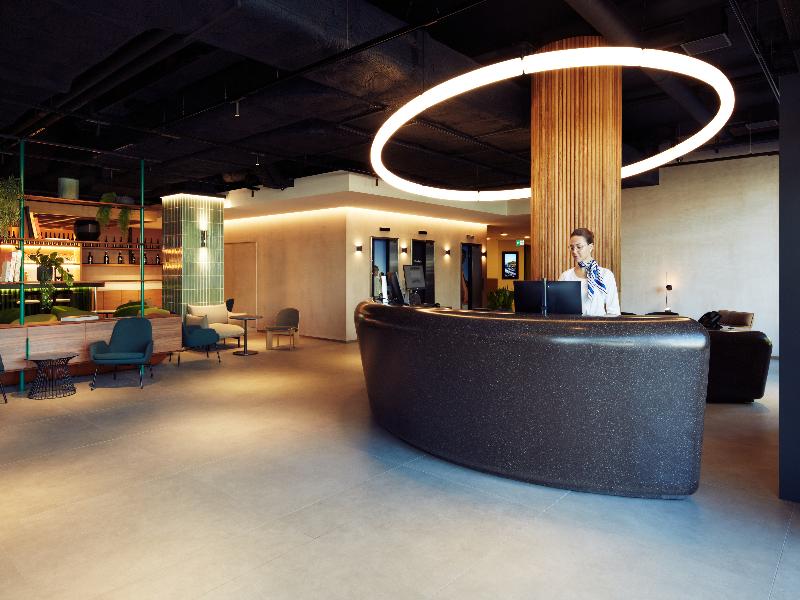Novotel Zurich Airport Messe image