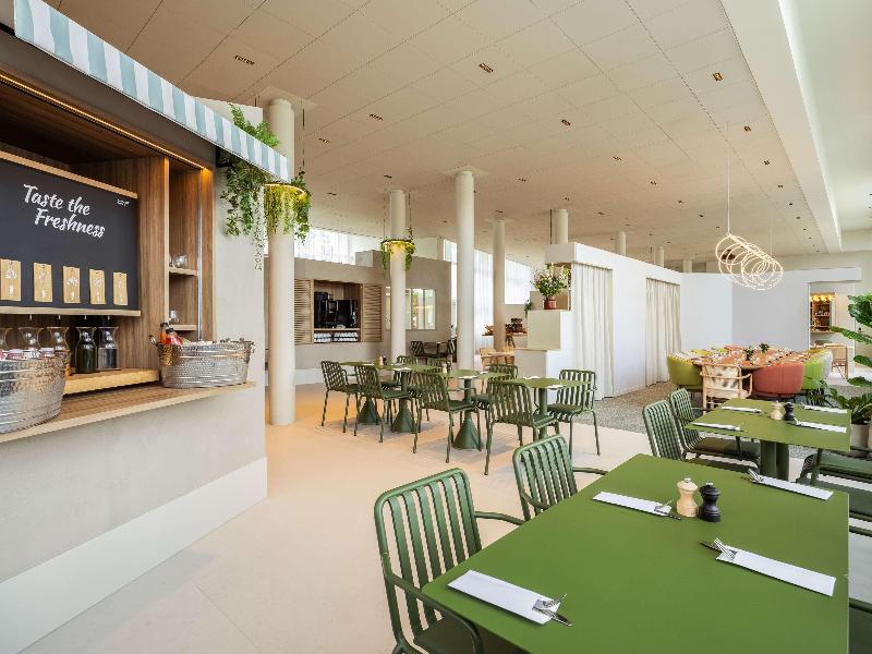 Novotel Brugge Centrum image
