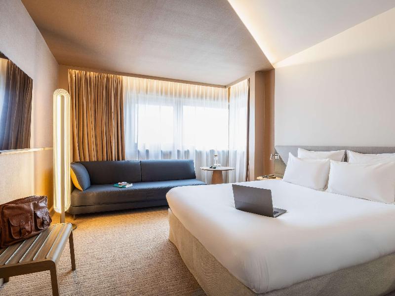 Novotel Brugge Centrum image
