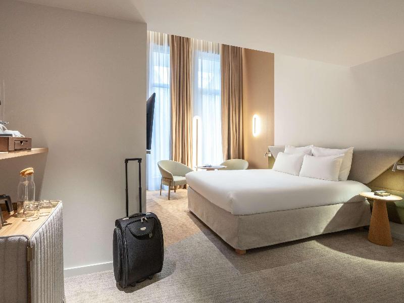 Novotel Brugge Centrum image