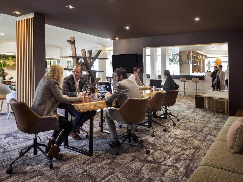 Novotel Lausanne Bussigny image