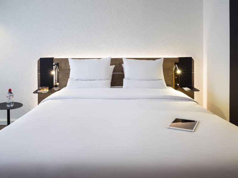 Novotel Lausanne Bussigny image