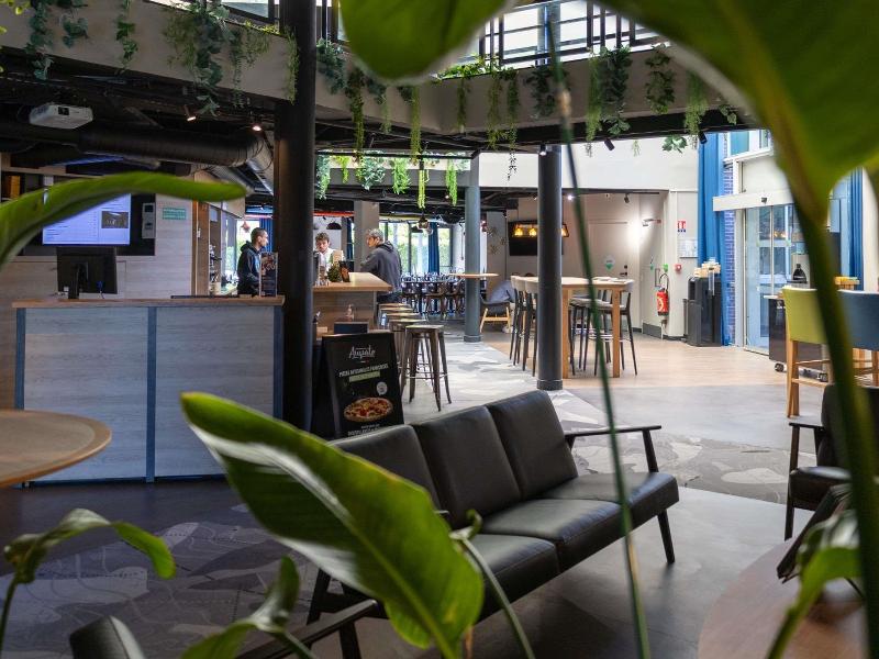 Ibis Styles Evry Lisses image