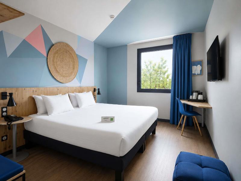 Ibis Styles Evry Lisses image