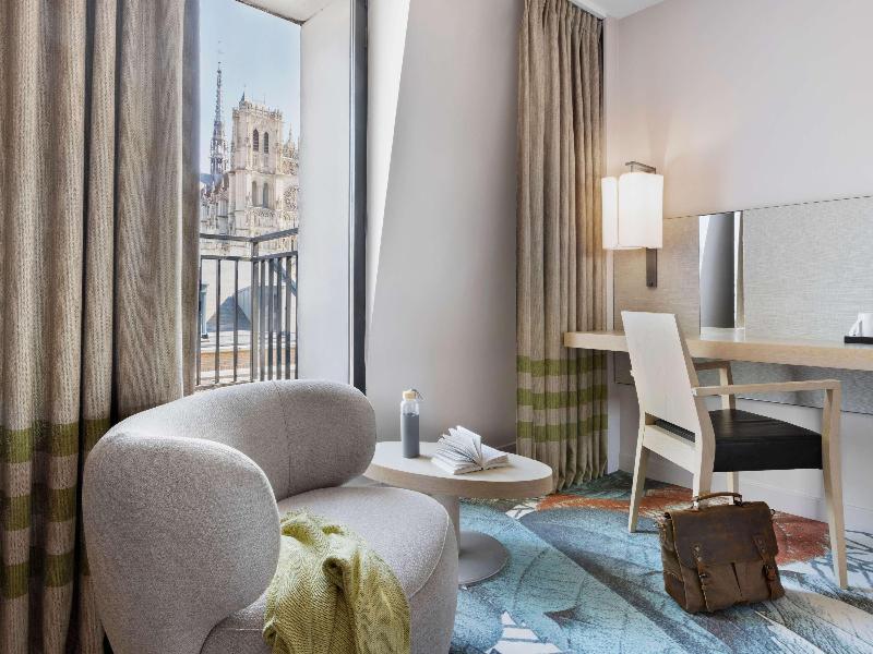 Mercure Amiens Cathedrale image