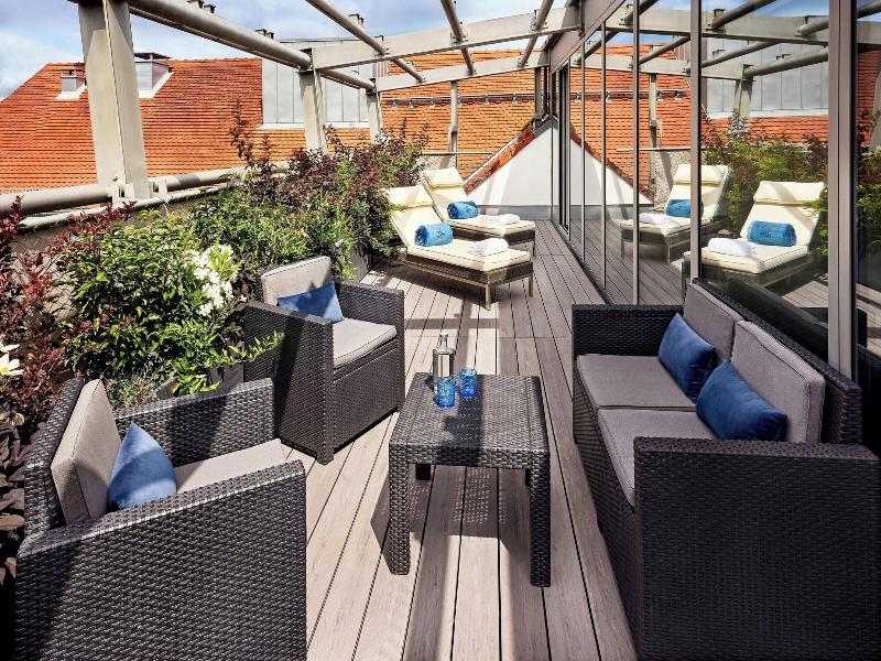 Hotel Luc image