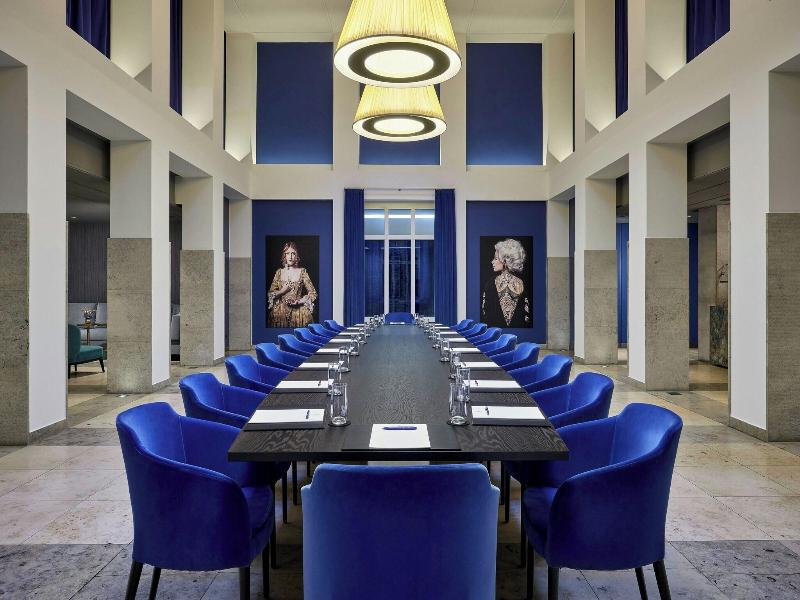 Hotel Luc image