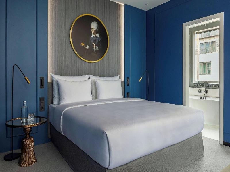 Hotel Luc image