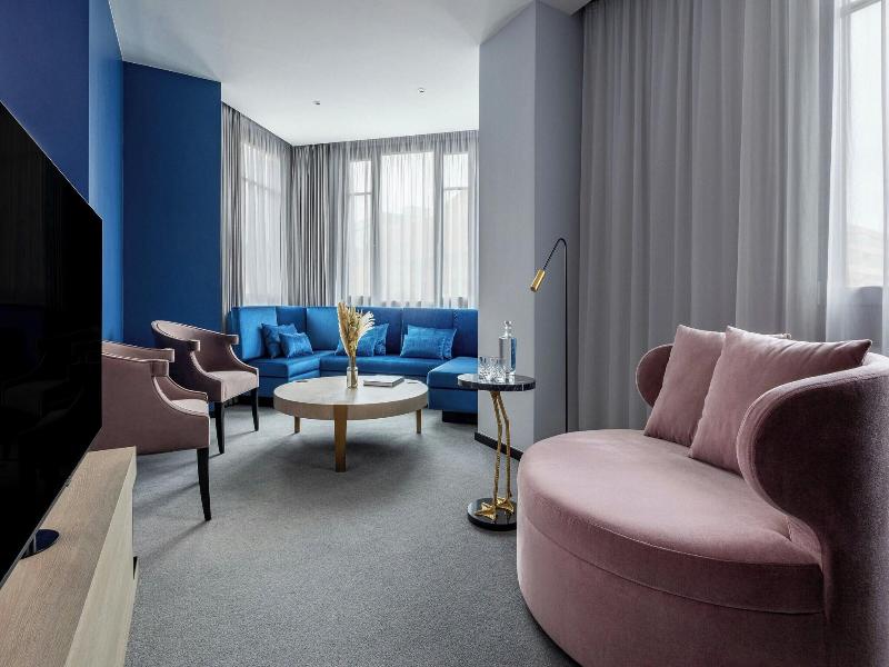 Hotel Luc image