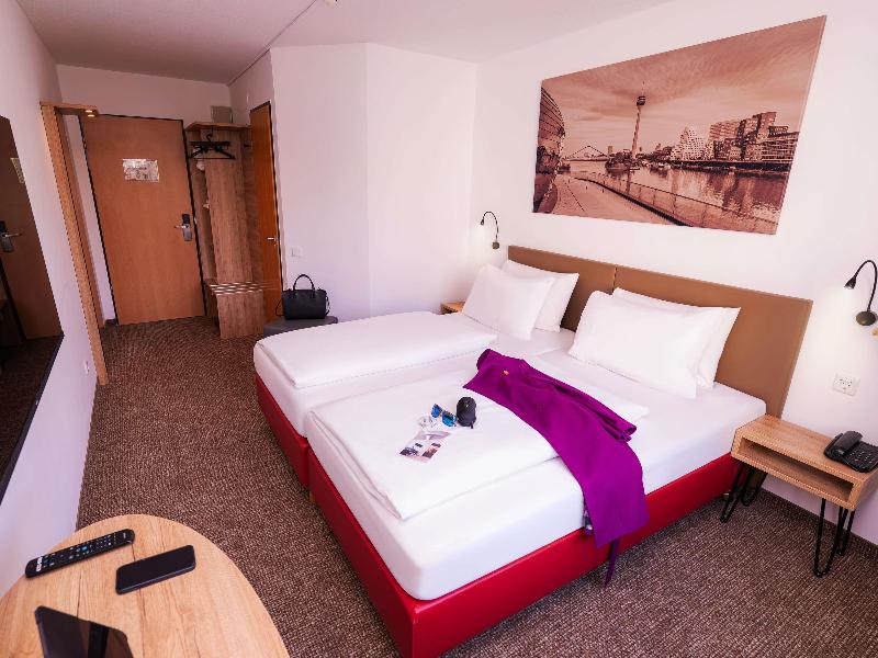 Mercure Hotel Duesseldorf Ratingen image