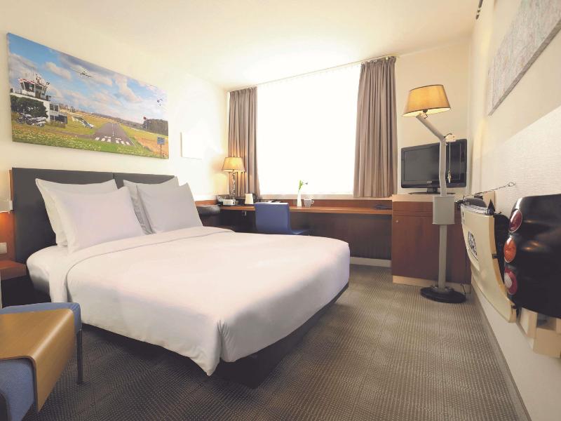 Novotel Erlangen image