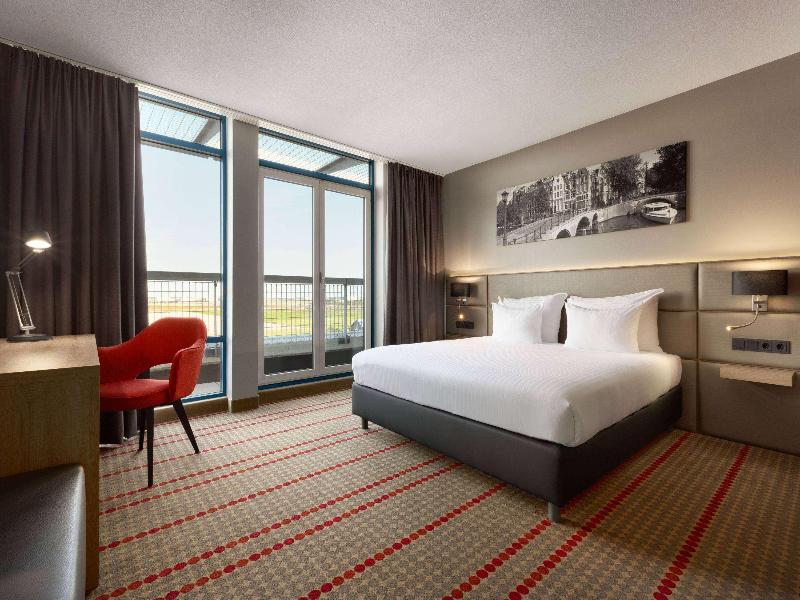 Ramada by Wyndham Amsterdam Airport Schiphol image