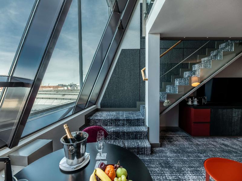 Sofitel Munich Bayerpost image