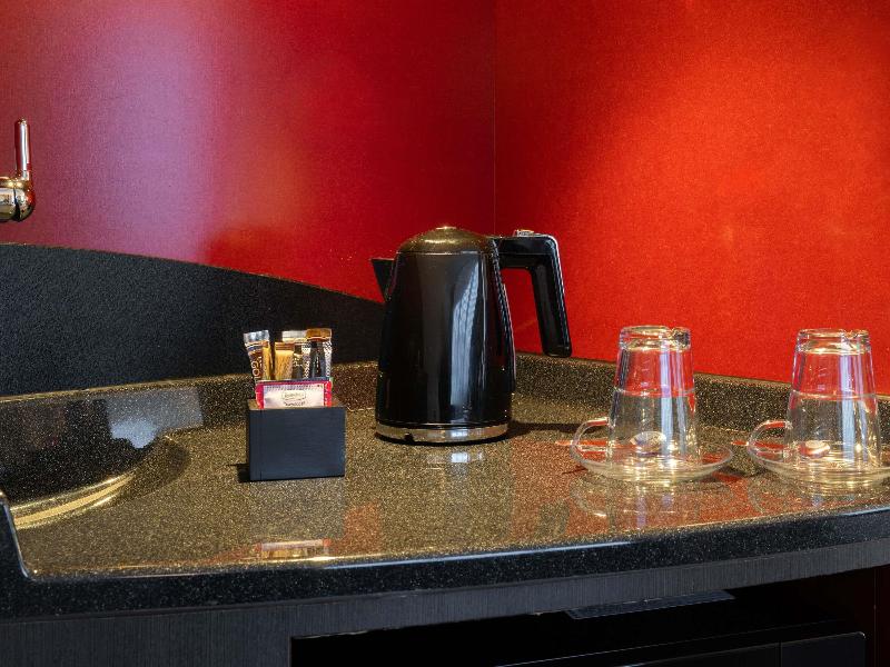 Novotel Suites Geneve Aeroport image