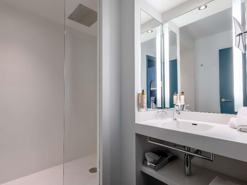 Mercure Annecy Centre Hotel image