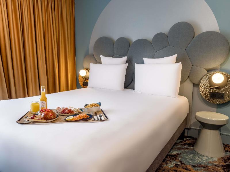 Mercure Annecy Centre Hotel image