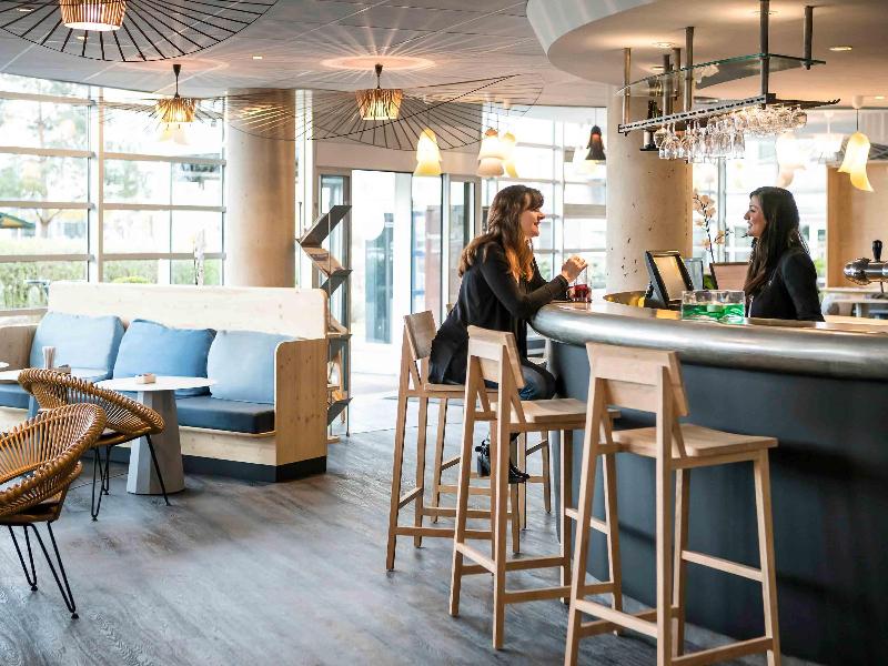 Novotel Suites Stade De France image
