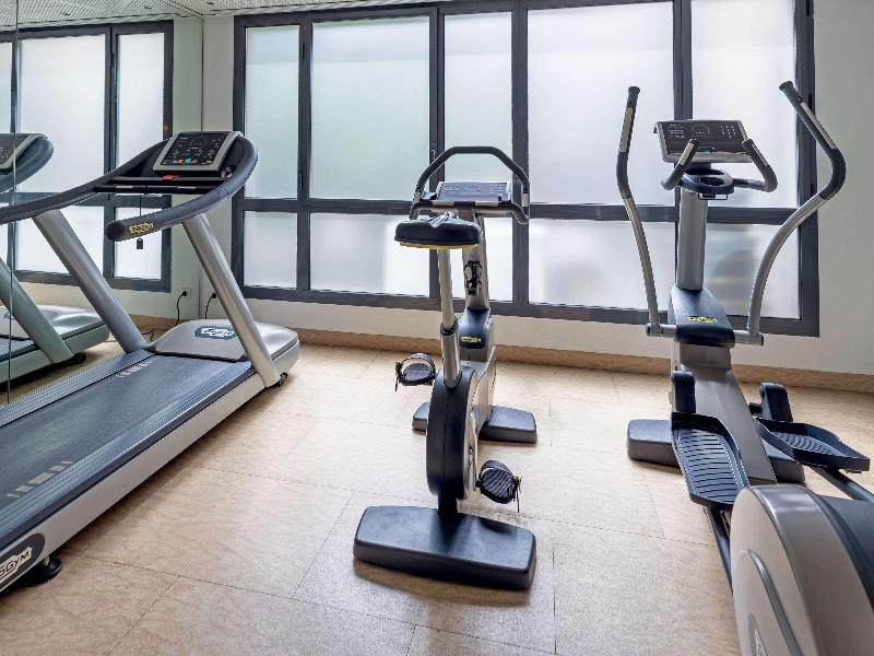 Novotel Suites Stade De France image