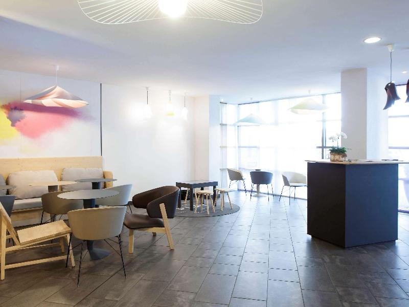 Novotel Suites Stade De France image