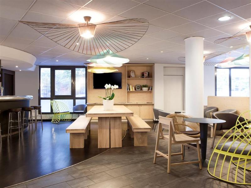 Novotel Suites Stade De France image