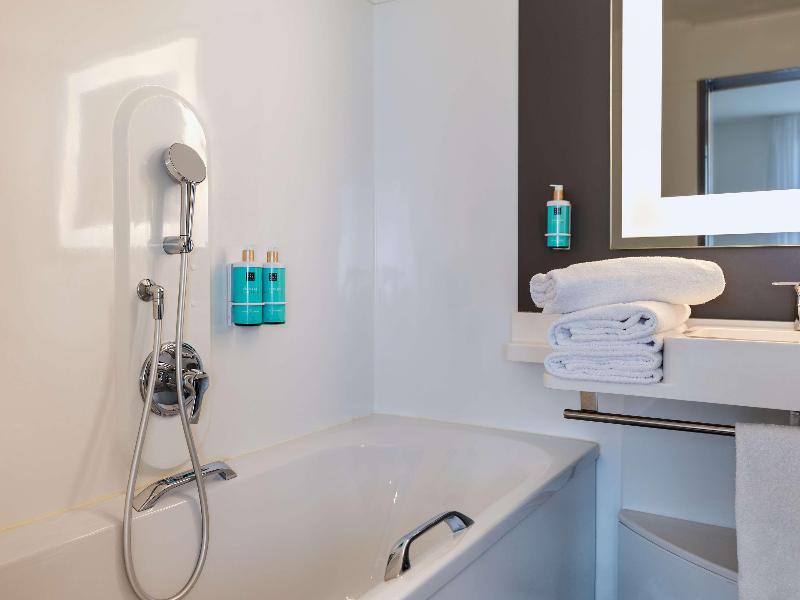 Novotel Suites Stade De France image