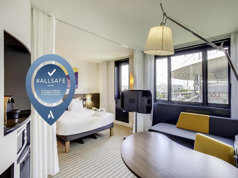 Novotel Suites Stade De France image
