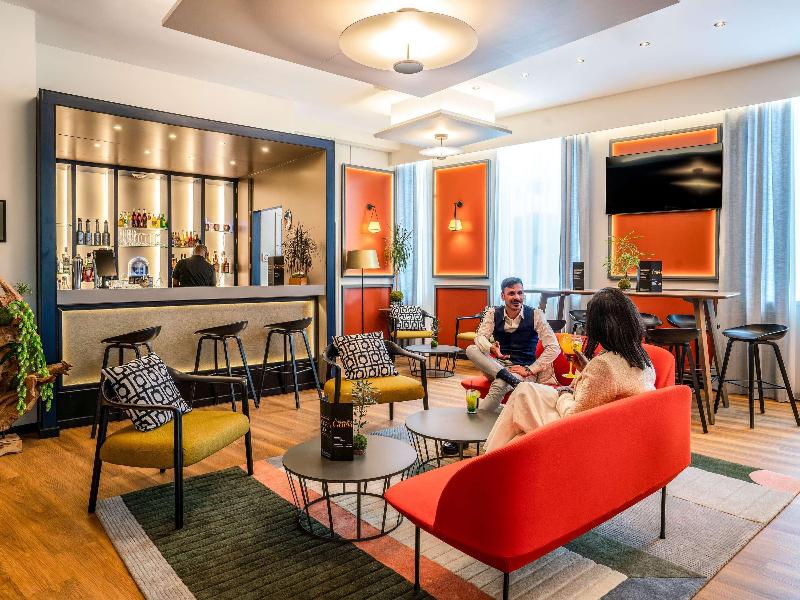 Novotel Paris 17 image