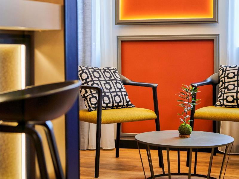 Novotel Paris 17 image