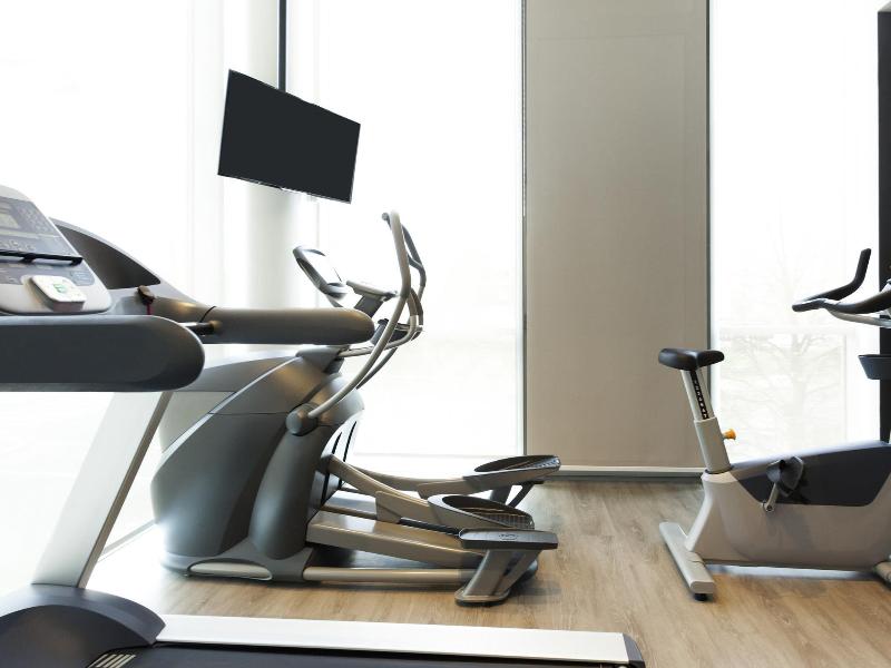 Novotel Paris 17 image