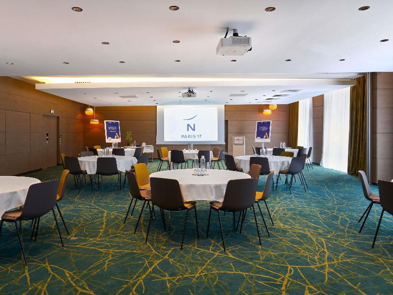 Novotel Paris 17 image