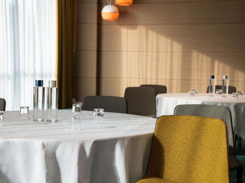 Novotel Paris 17 image