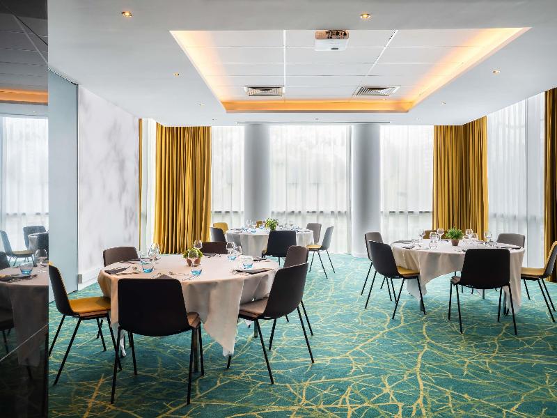 Novotel Paris 17 image