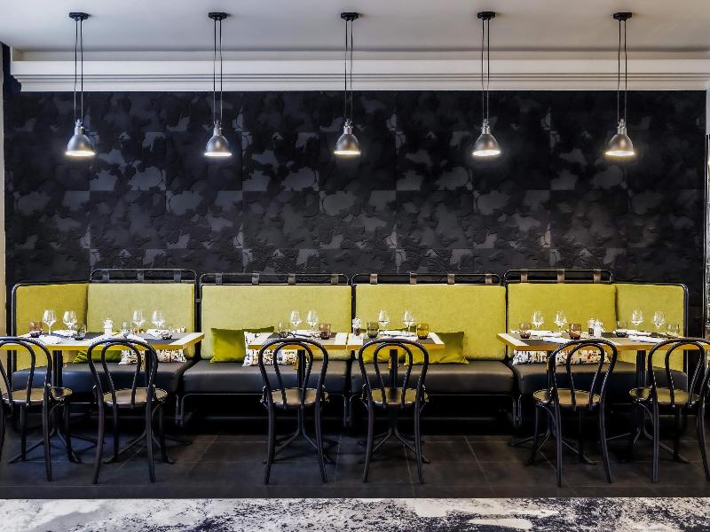 Novotel Paris 17 image