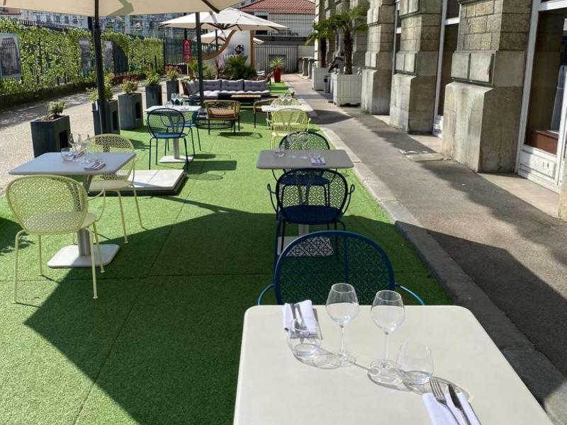 Mercure Lyon Centre Chateau Perrache image