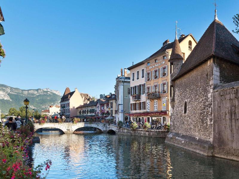 Novotel Annecy Centre image