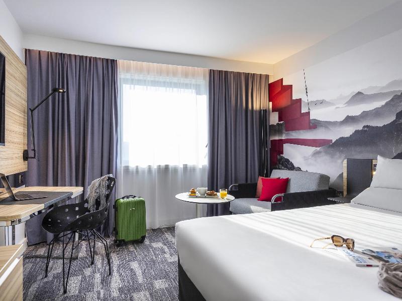 Novotel Annecy Centre image