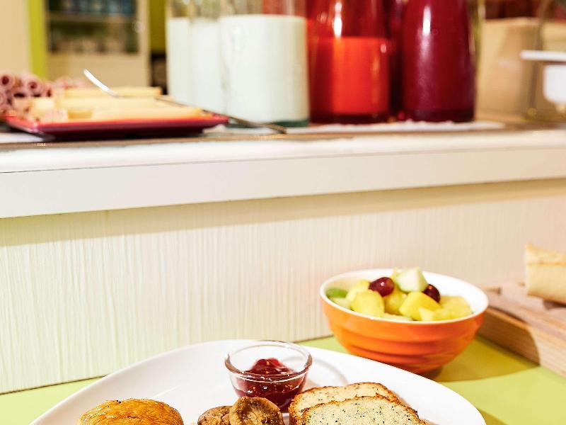 Ibis Styles Lille Centre Gare Beffroi image