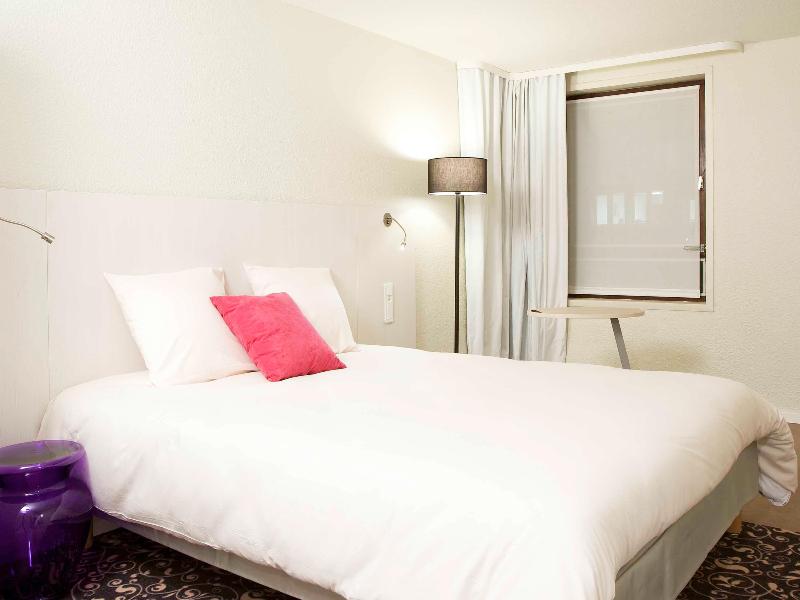 Ibis Styles Lille Centre Gare Beffroi image
